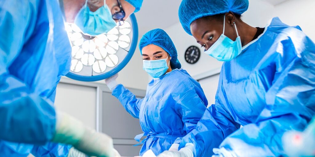 Como é feita a laqueadura?