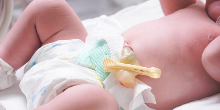 Conheça o papel do sangue do cordão umbilical